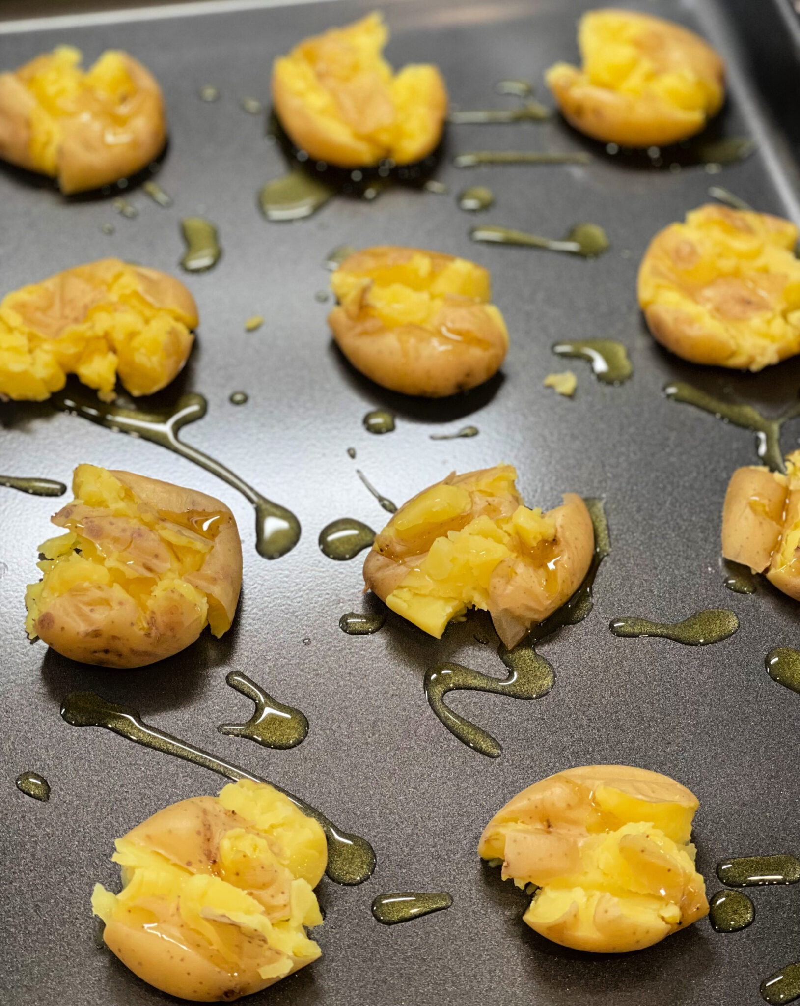 Loaded Smashed Potatoes - The Cookin Chicks