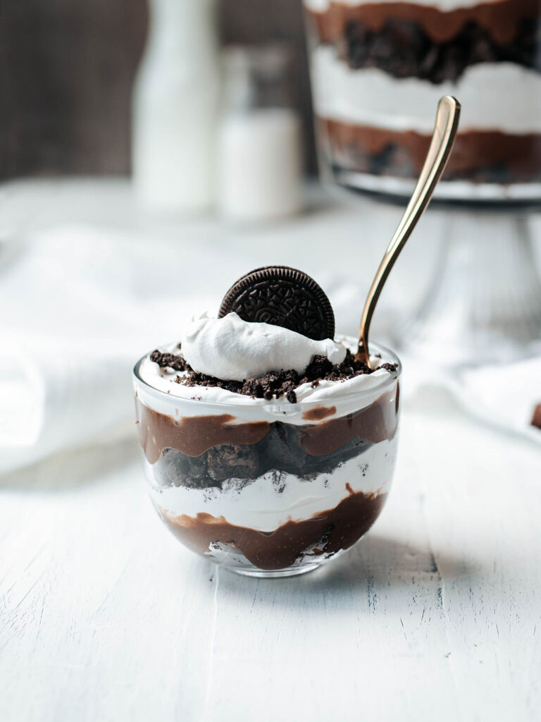 a single serving of an Oreo Brownie Trifle.