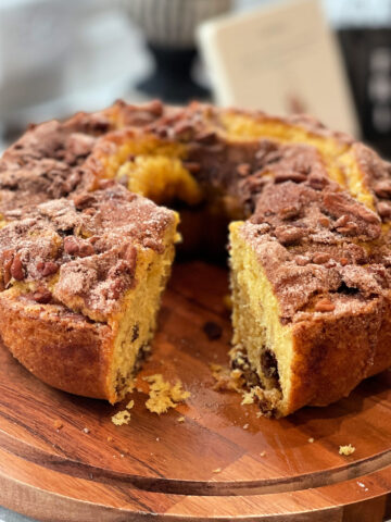 flavorful coffee cake with cinnamon sugar throughout