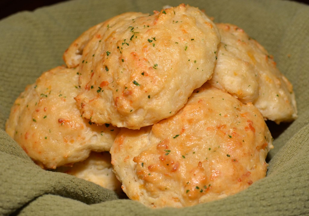 cheddar bay biscuits