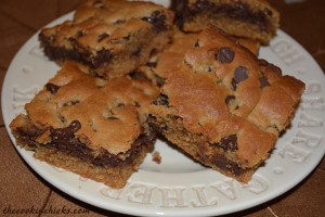 peanut butter chocolate chip bars