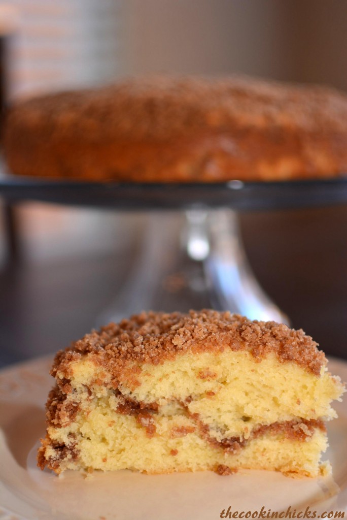 cinnamon streusel coffee cake