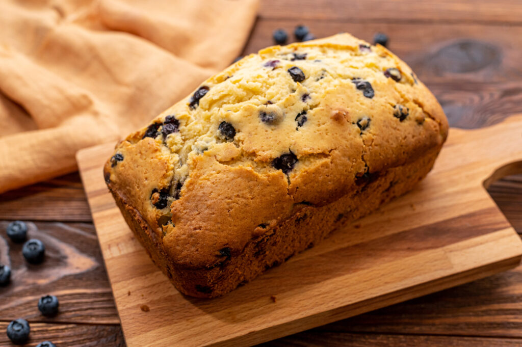 using no yeast, this blueberry bread comes together with only a few simple ingredients