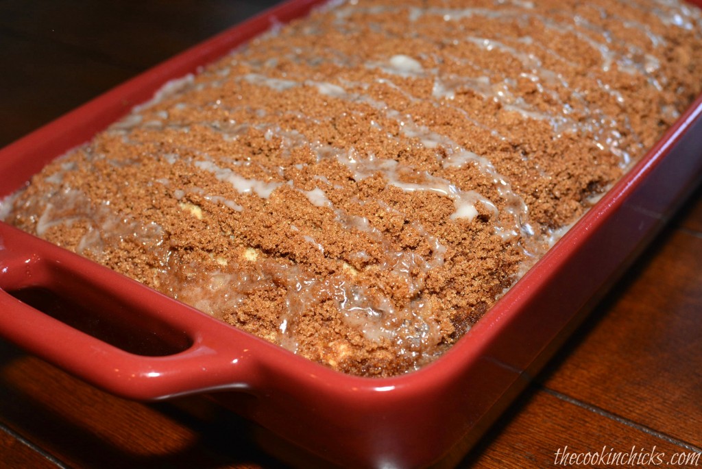 cinnamon roll coffee cake