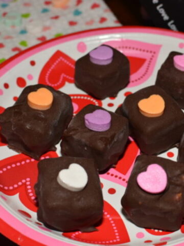 Valentine Mini Cheesecake Squares