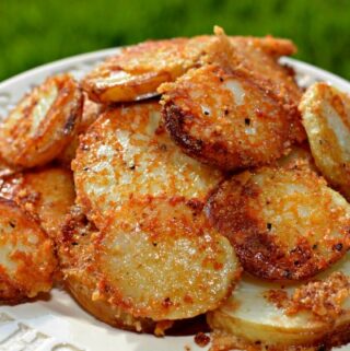 Crispy Parmesan Potatoes - The Cookin Chicks