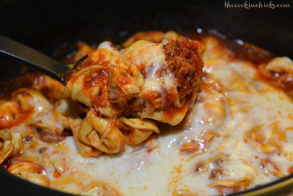 flavorful tortellini cooked in the slow cooker 