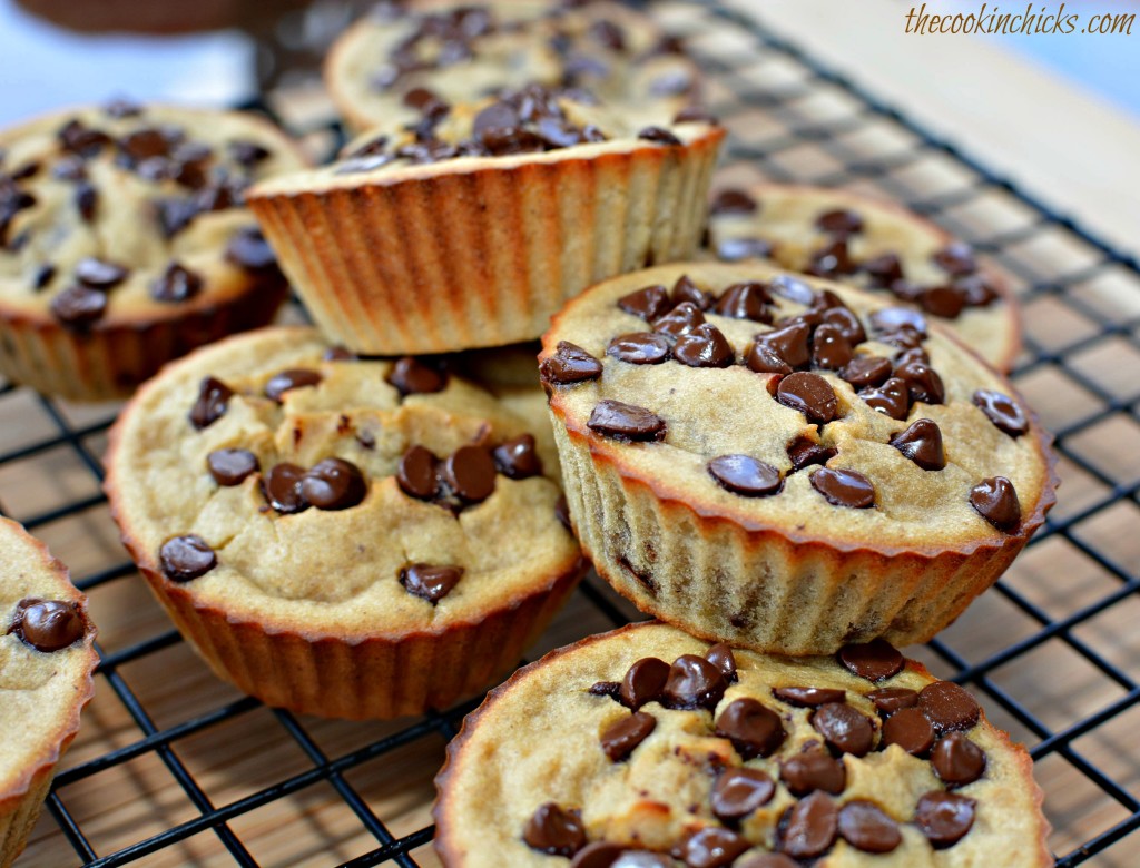 banana greek yogurt muffins