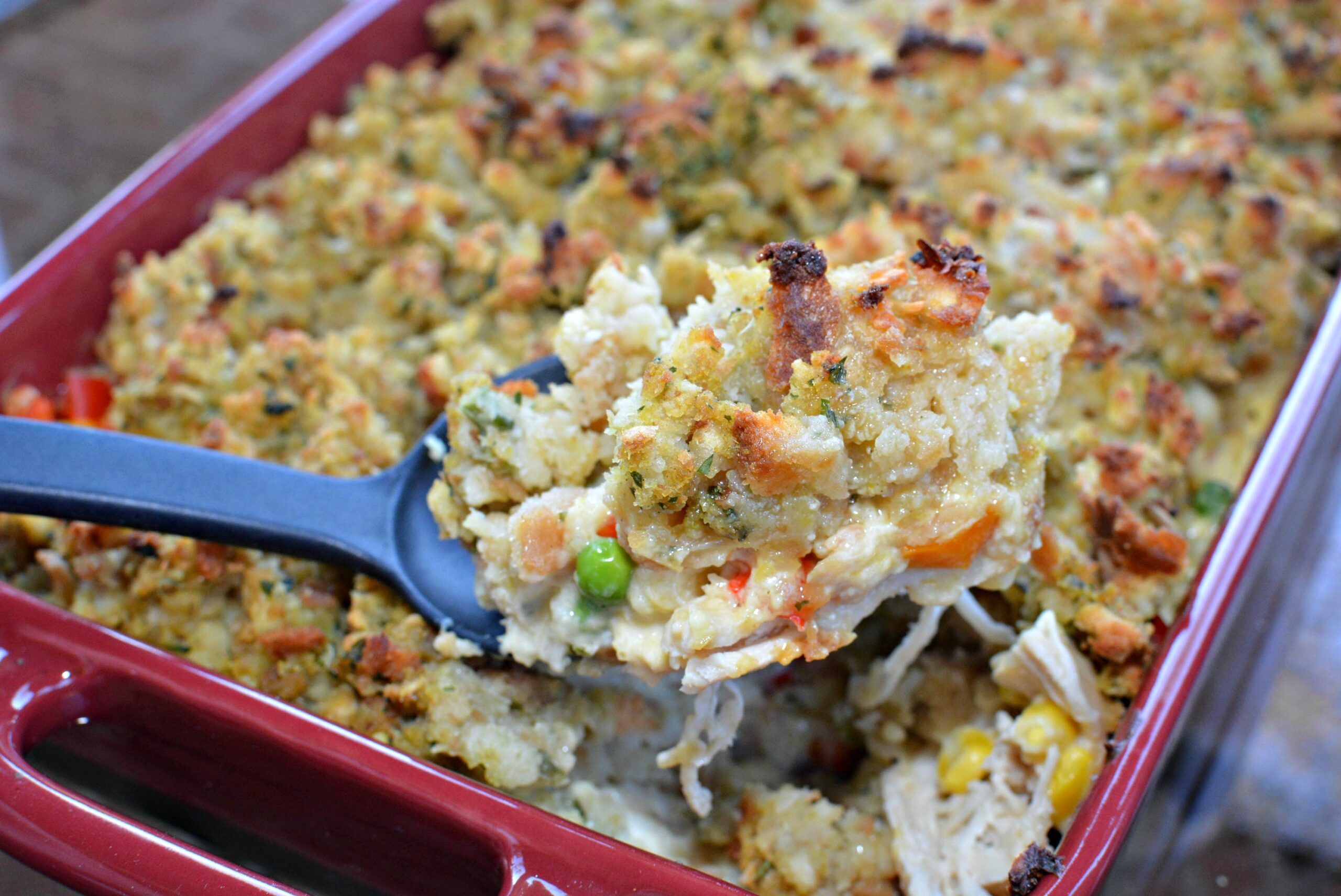 Stuffing Topped Chicken Pot Pie - The Cookin Chicks