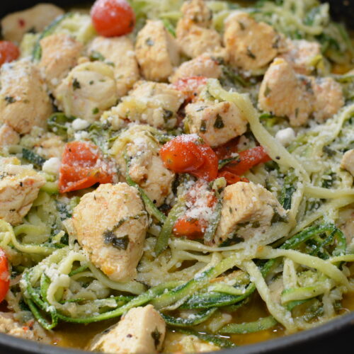 Lemon Garlic Chicken Zoodles - The Cookin Chicks