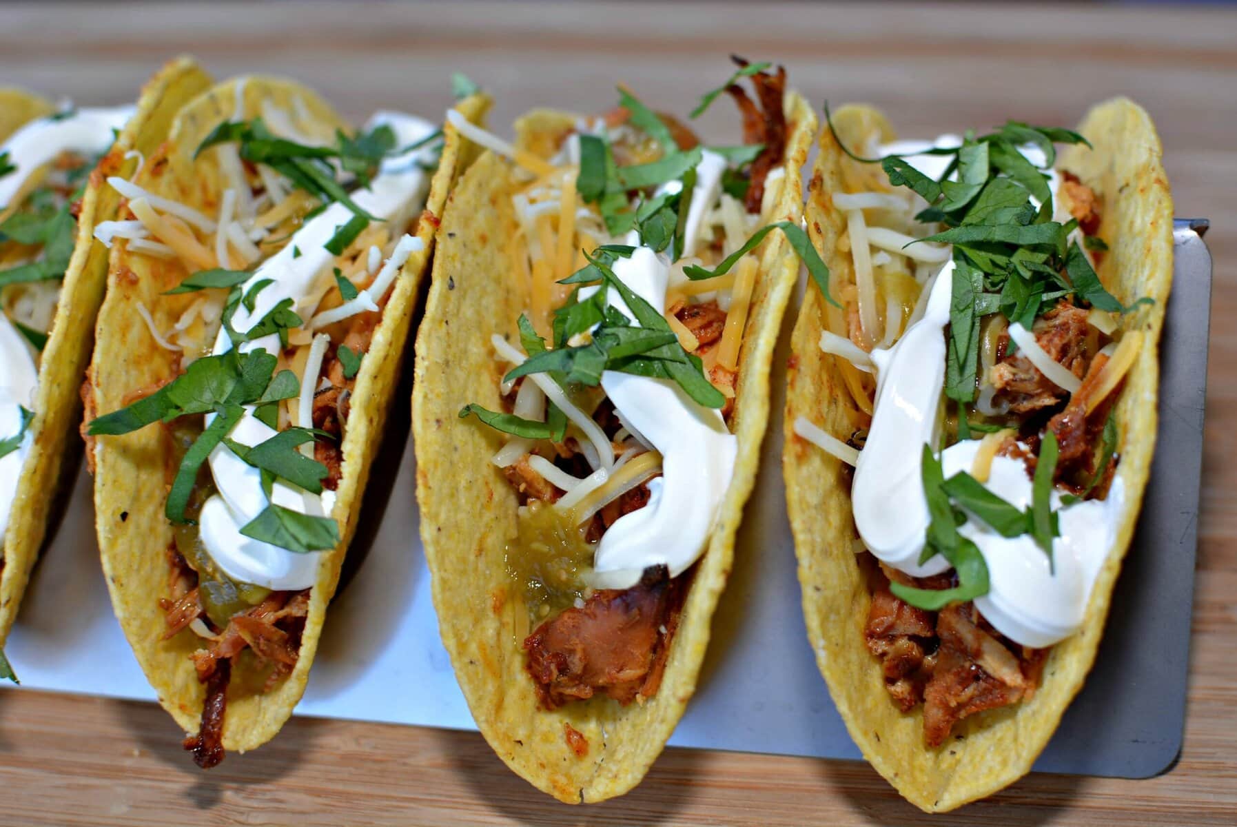 Slow Cooker Easy Chicken Tacos