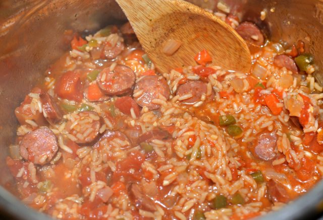 Instant Pot Jambalaya - The Cookin Chicks