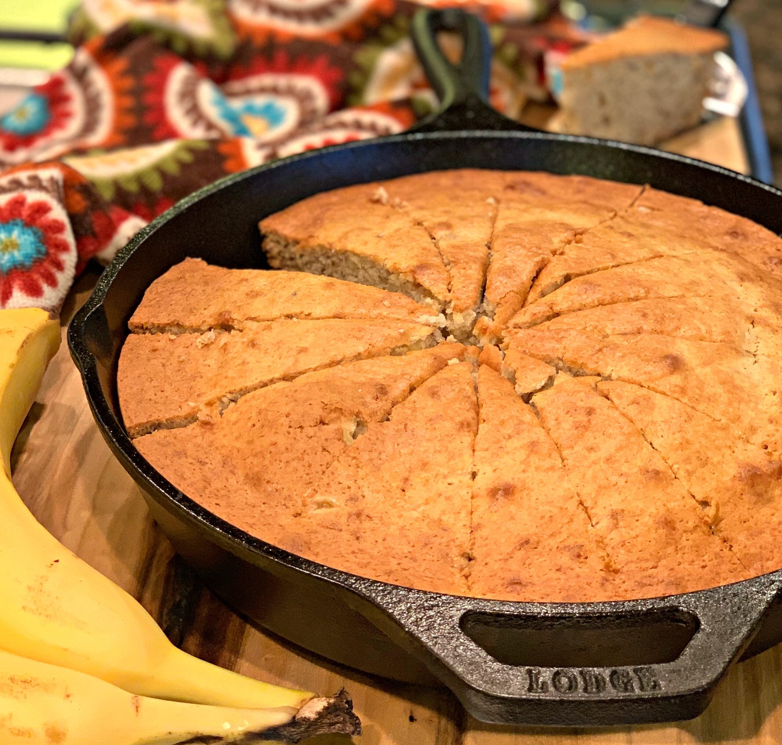 Cast Iron Skillet Banana Bread - The Cookin Chicks