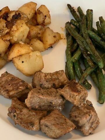Garlic Butter Steak Bites
