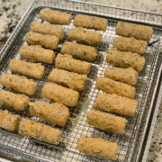 Air Fryer Mozzarella Sticks - The Cookin Chicks