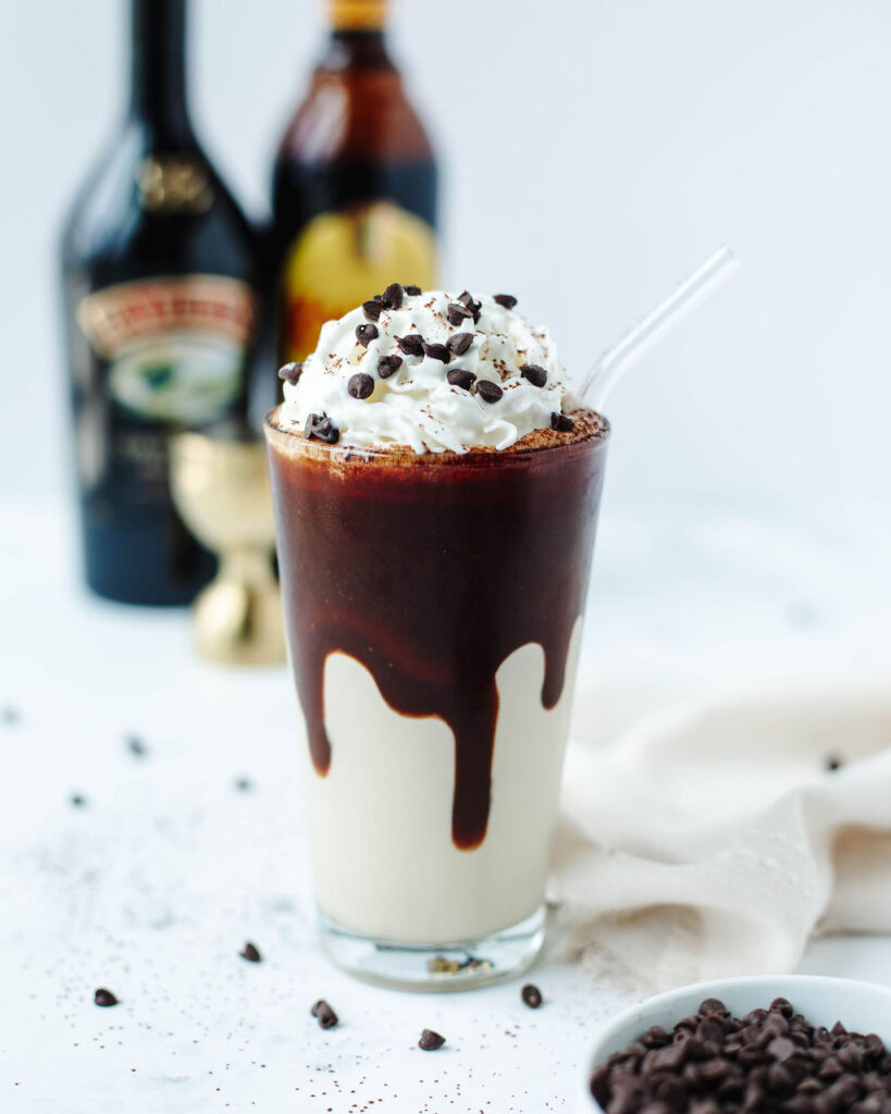 a creamy Frozen Mudslide Recipe in a glass.