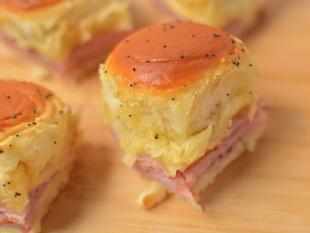 easy to make baked ham and cheese slider sandwiches