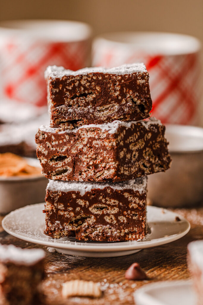 a stack of muddy buddy bars on a plate.