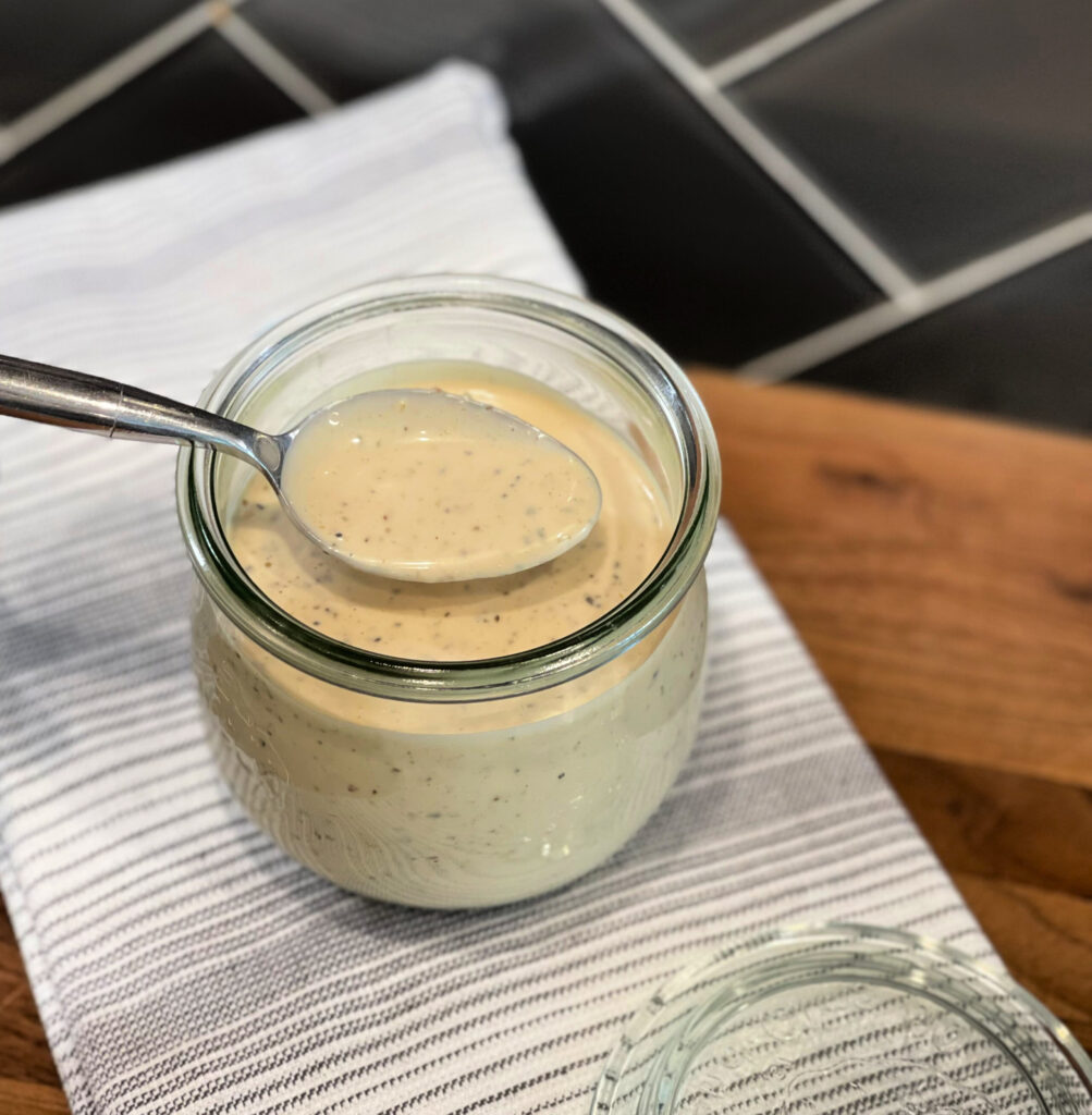 tangy mayonnaise based bbq sauce