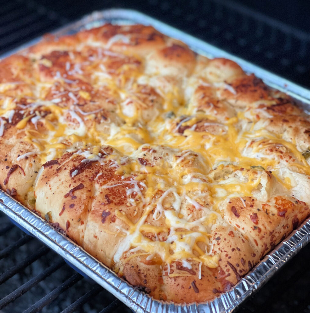 cheesy pull apart bread cooked on the smoker
