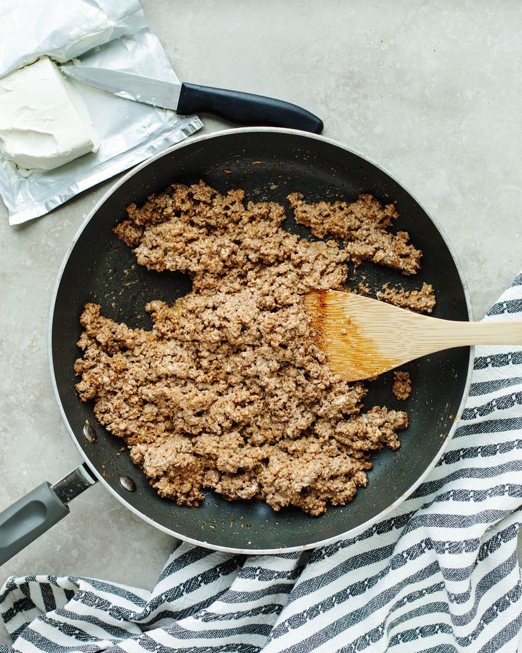creamy ground beef mixture ready to stuff into jumbo pasta shells.