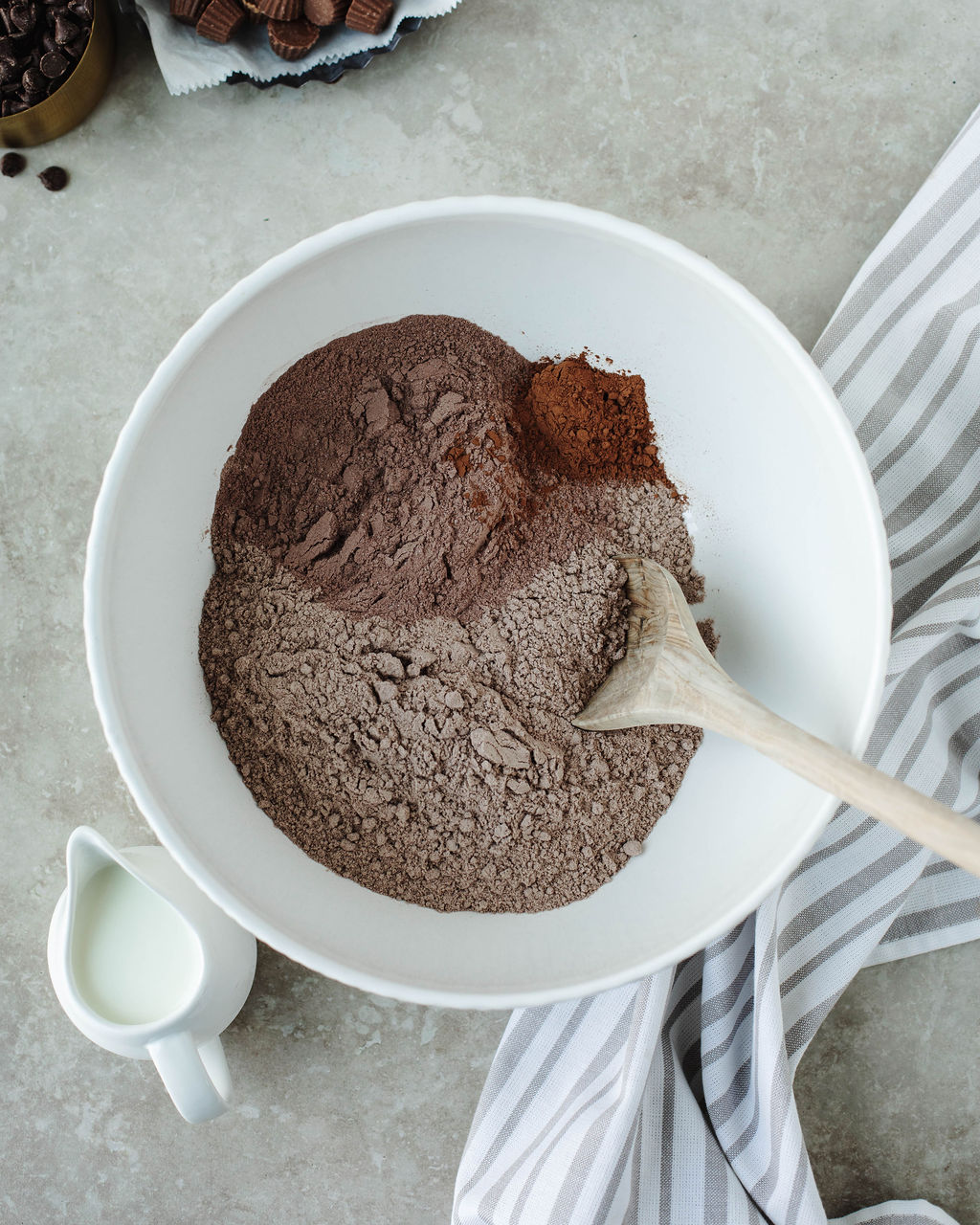 dry ingredients combined in a mixing bowl.