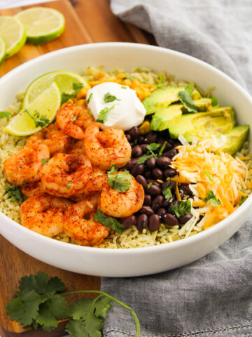 a healthy seafood dinner option made with fresh ingredients.